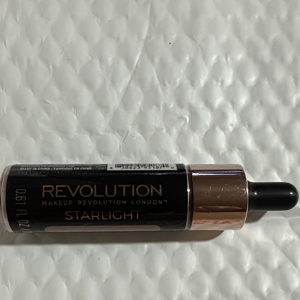NIP Revolution Starlight Liquid Highlighter